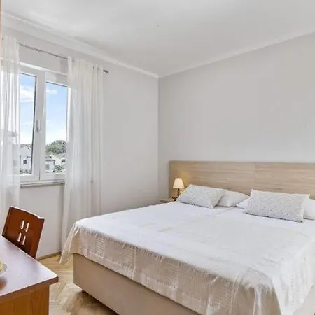 Mil Eti Apartament Malinska